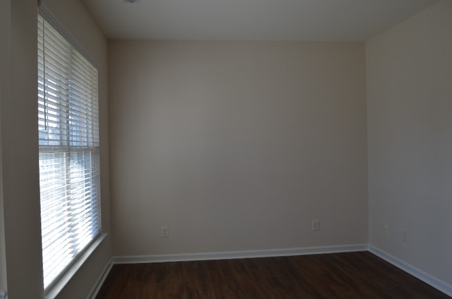 Photo - 4517 Wayland Ct