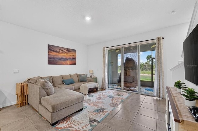 Photo - 33046 Major Oak Dr