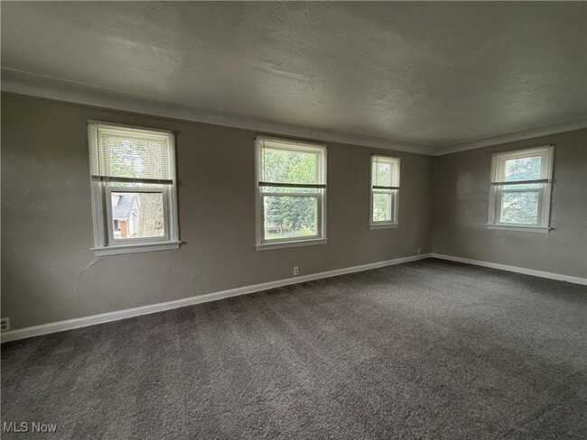 Photo - 6715 Theota Ave Unit UP