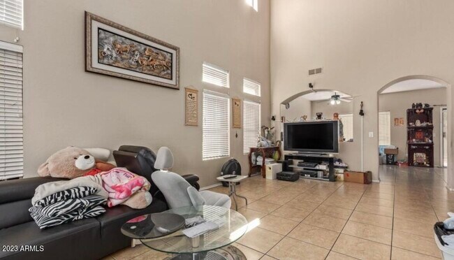 Photo - 2531 W Lynne Ln