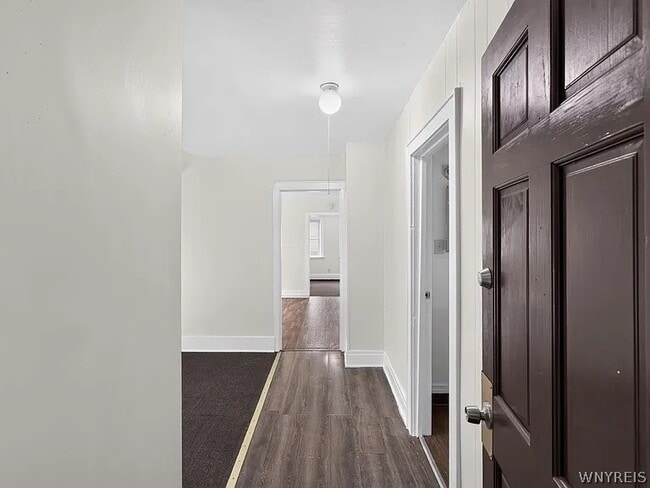 Photo - 97 Kilhoffer St