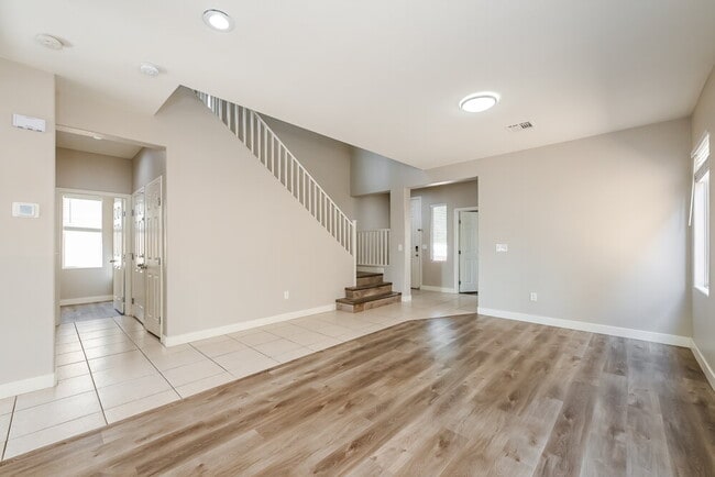 Photo - 7866 Harp Tree St