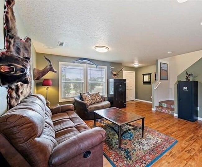 Photo - Beautiful Middleton Home