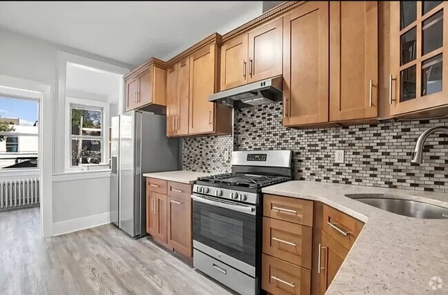 Building Photo - 35-11 92nd St Rental