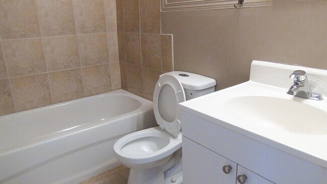 Photo - Norland House