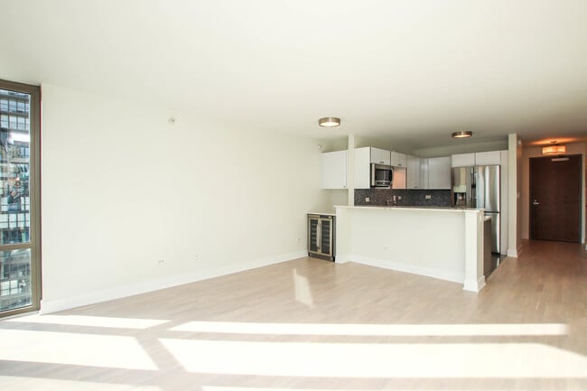 Photo - 2 E Erie St Unit 3501