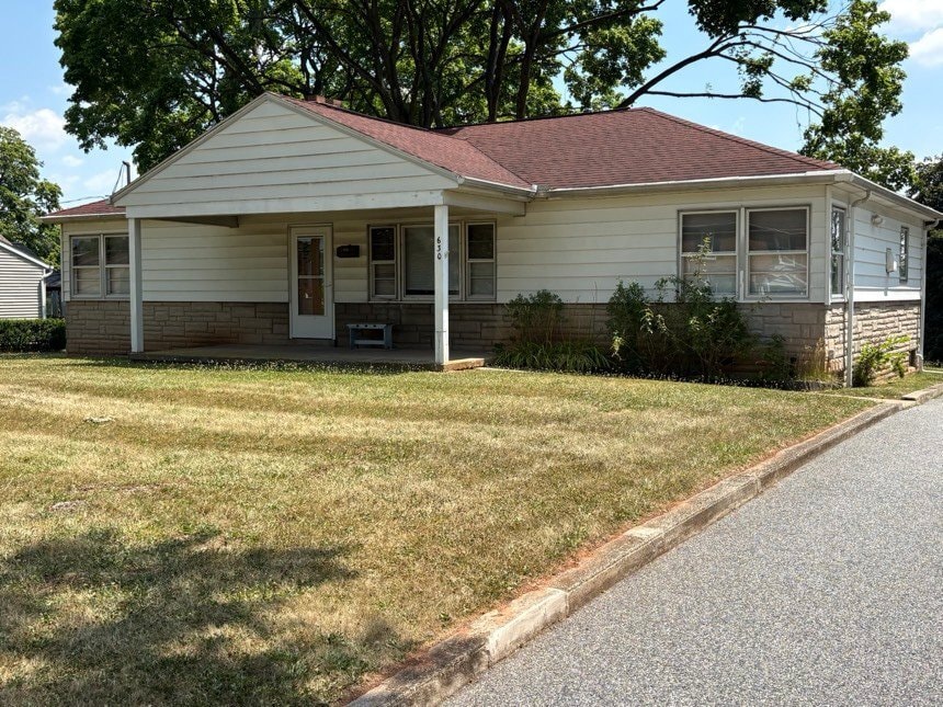 Photo - 630 Vine St