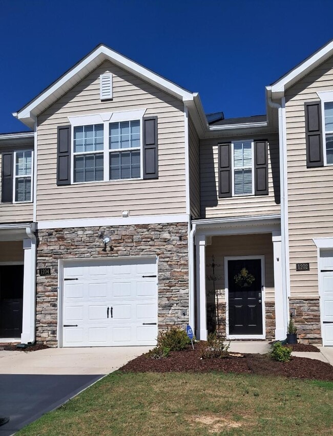 Photo - 1204 Gracie Ln