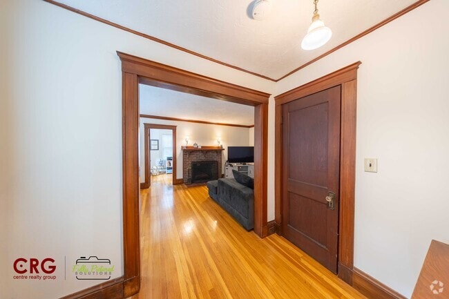 Building Photo - 21 Salisbury Rd Unit 1 Rental