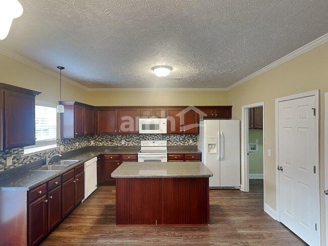 Photo - 3605 Belvidere Ct