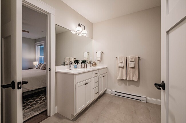 Photo - Bridgton Gateway Unit 2