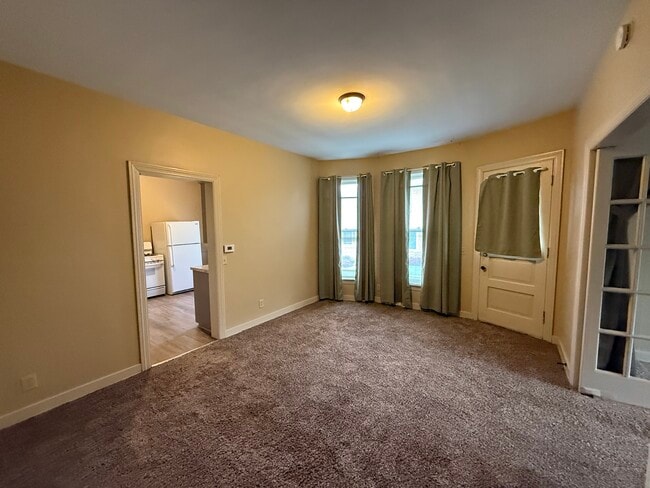 Photo - 215 Prospect Ave NE Unit 215