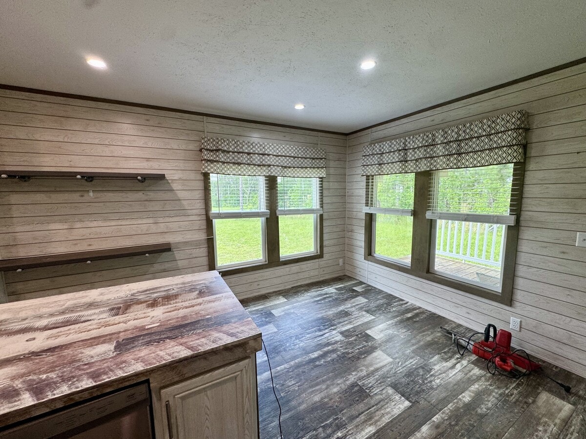 Photo - 192 Taney St
