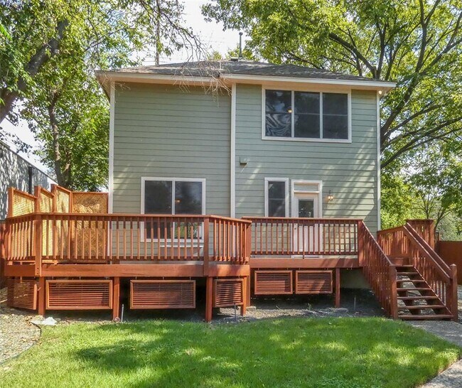 Photo - 1708 S 5th St