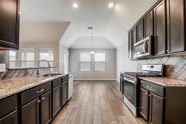 Photo - 519 Long Prairie Dr