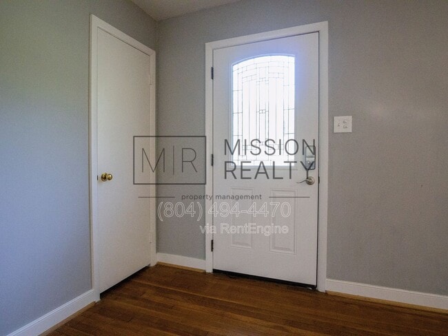 Photo - 1107 Ironington Rd