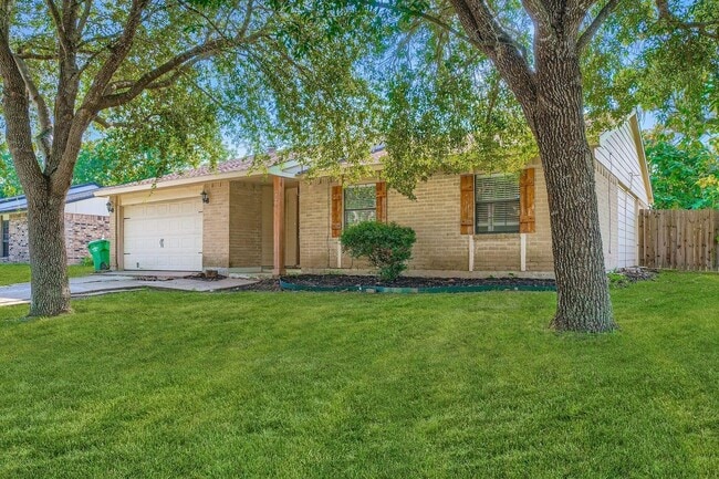 Building Photo - 226 Tara Plantation Dr