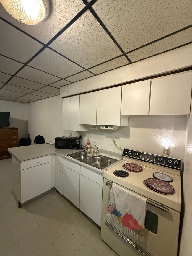 320 Oak Ave N Unit 116