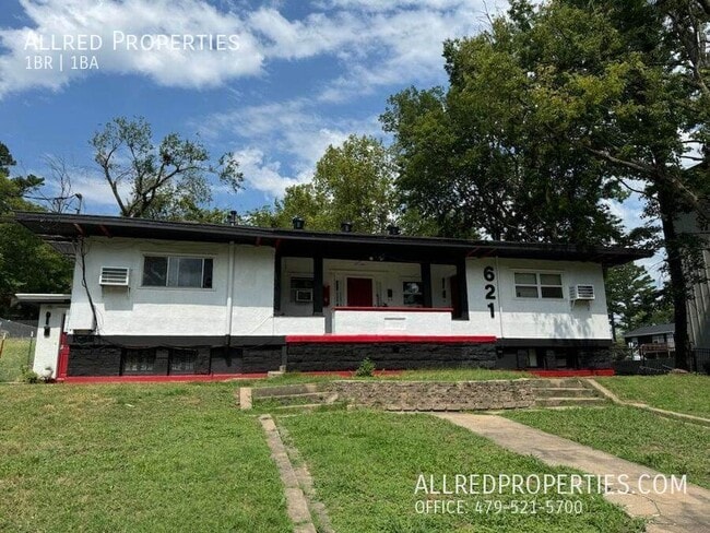 Photo - 621 N Leverett-3 Unit 3