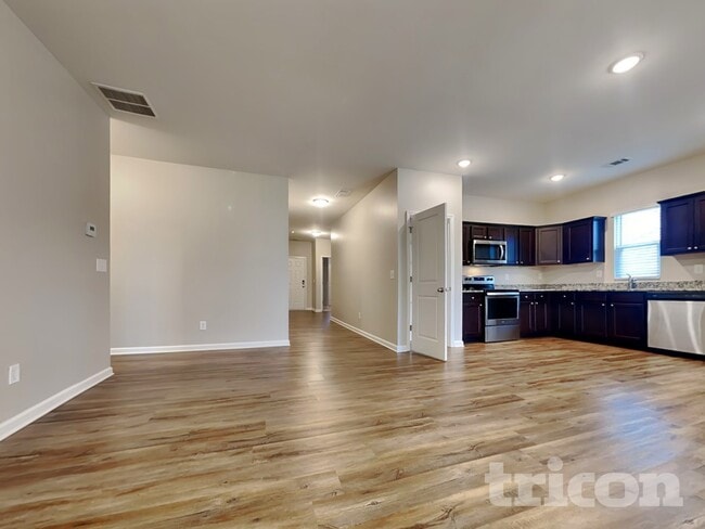 Photo - 381 Alexander Ln