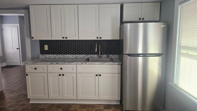 Building Photo - 22 W Pearl St Unit 2