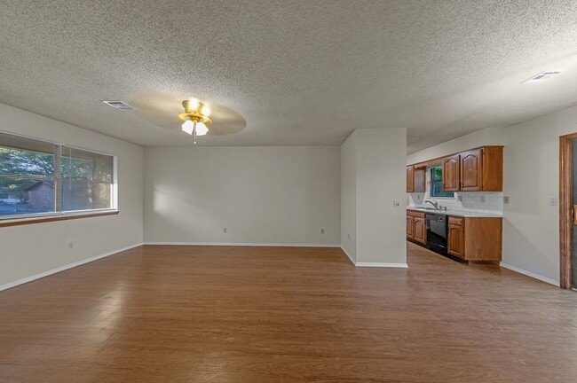 Photo - Great 2 Bed /1 Bath Downtown Bentonville