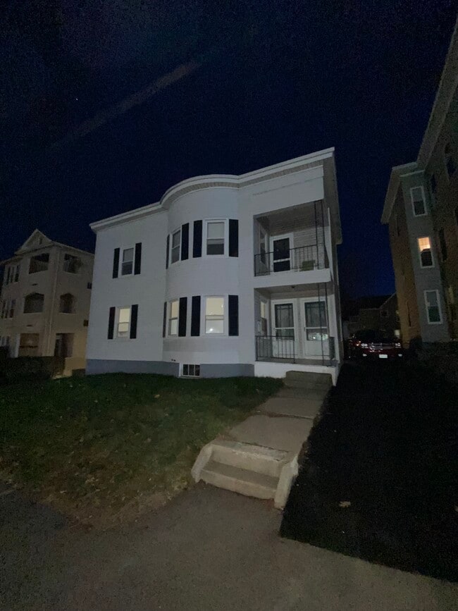 Photo - 356 Chandler St Unit 1