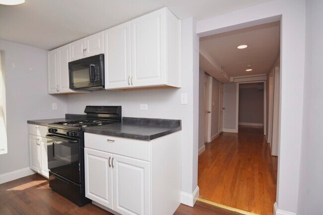 Photo - 3515 W McLean Ave Unidad G