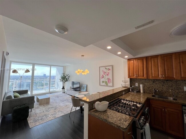 Photo - 2030 S Ocean Dr Unidad 2102