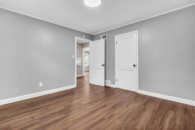 Photo - 1194 S Perkins Rd
