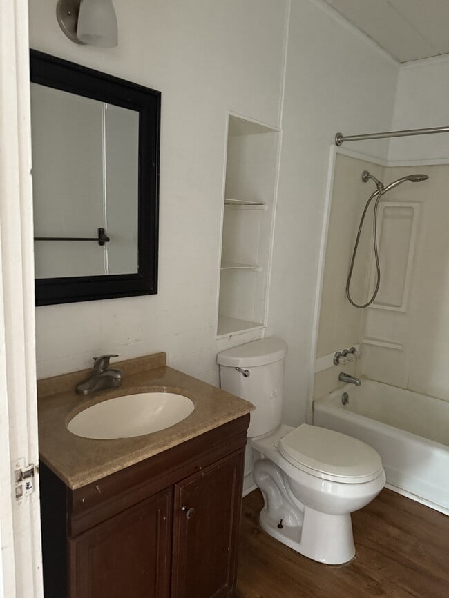 Photo - 4387 Kelson Ave