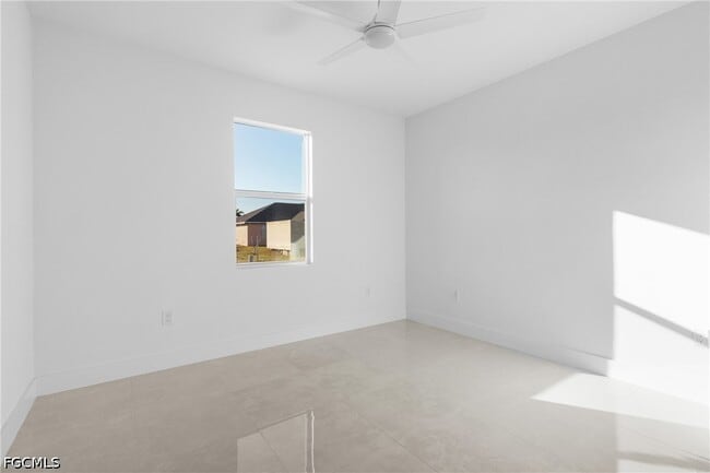 Building Photo - 1026 Nelson Rd N