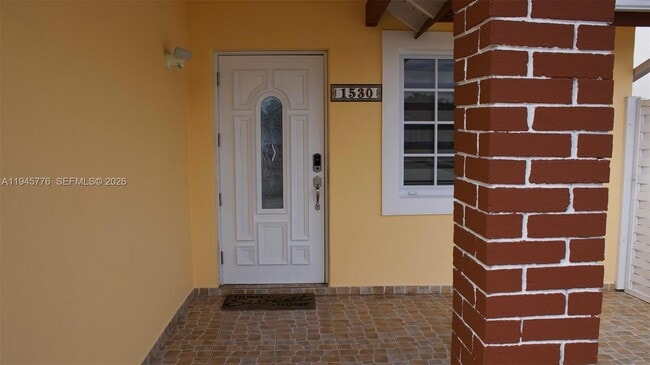 Photo - 1530 SW 138th Ave