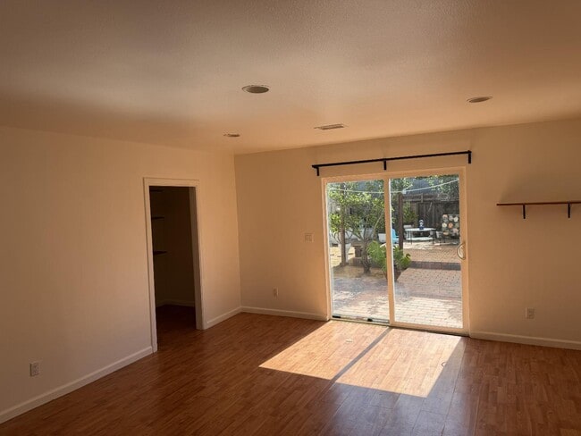 Photo - 2020 Continental Ave