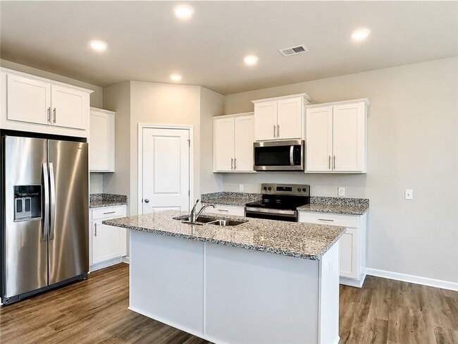 Photo - 123 Mill Pond Ln