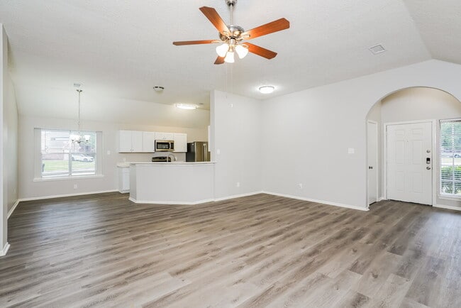 Photo - 5200 Rockwood Dr