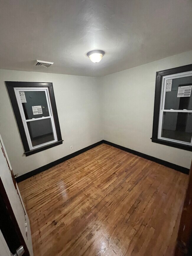 Photo - 275 3rd St Unit 2