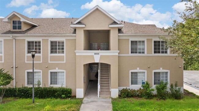 Building Photo - 9505 Amberdale Ct Unit 201 Rental