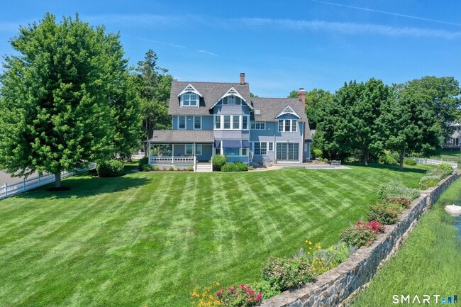 71 Cove Ave