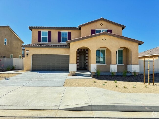 Building Photo - Newly built 5 + 3 With Solar! $4000/Month Rental