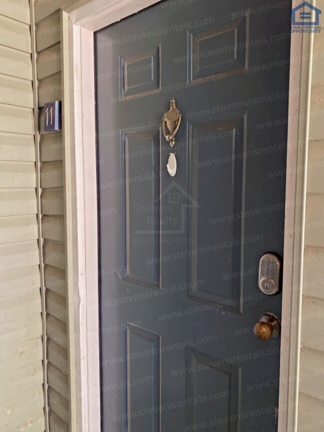 Photo - 430 Oriole Dr