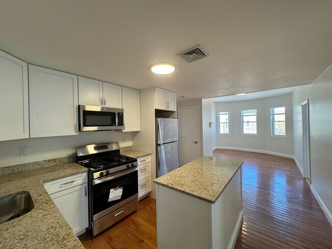 Photo - 356 Somerville Ave