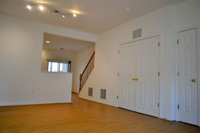 2427 Dew Meadow Ct