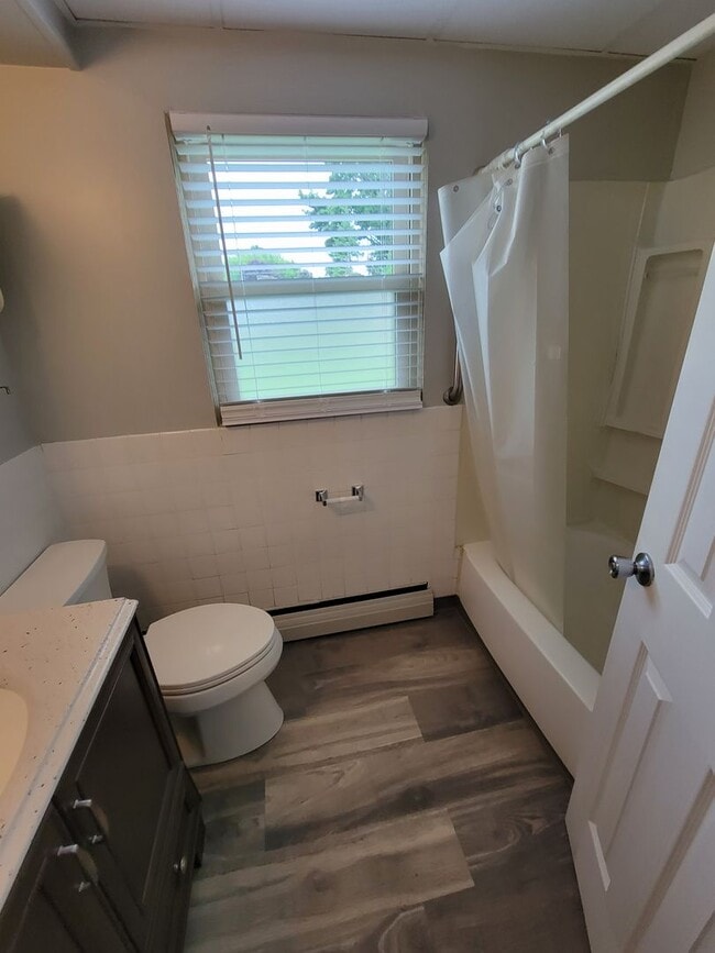 Photo - 413 S Railroad St Unit 413.5