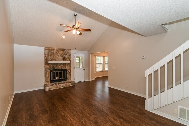 Photo - 8315 Crosswind Rd