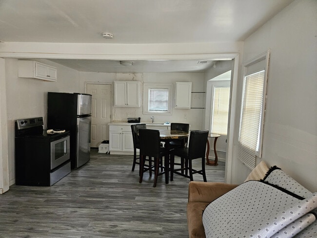 Photo - Room in Duplex on Whitaker Cir NW