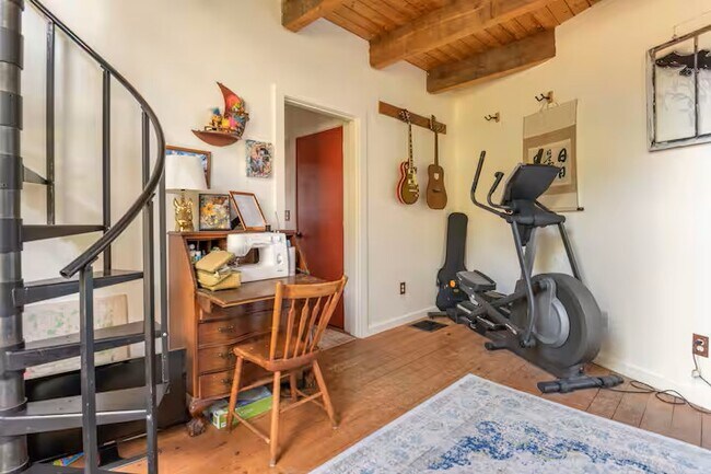 Photo - 249 Updike Rd