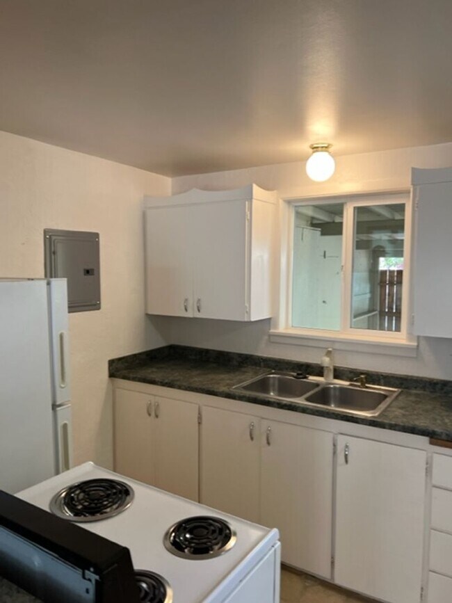 Photo - 907-919 GLENDALE Unit 907