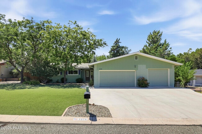 Building Photo - 1978 Catalpa Cir