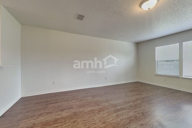 Photo - 4405 Statesman Ln